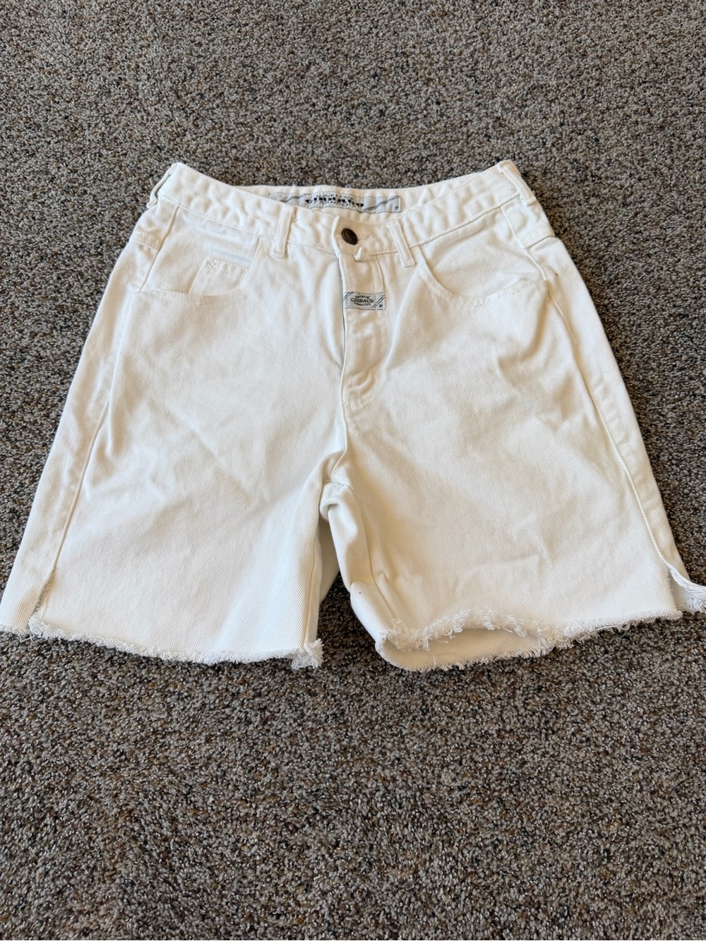 Vintage Marithe Francois Girbaud White Denim Shorts Size 7/8 Raw Hem 90s Y2K